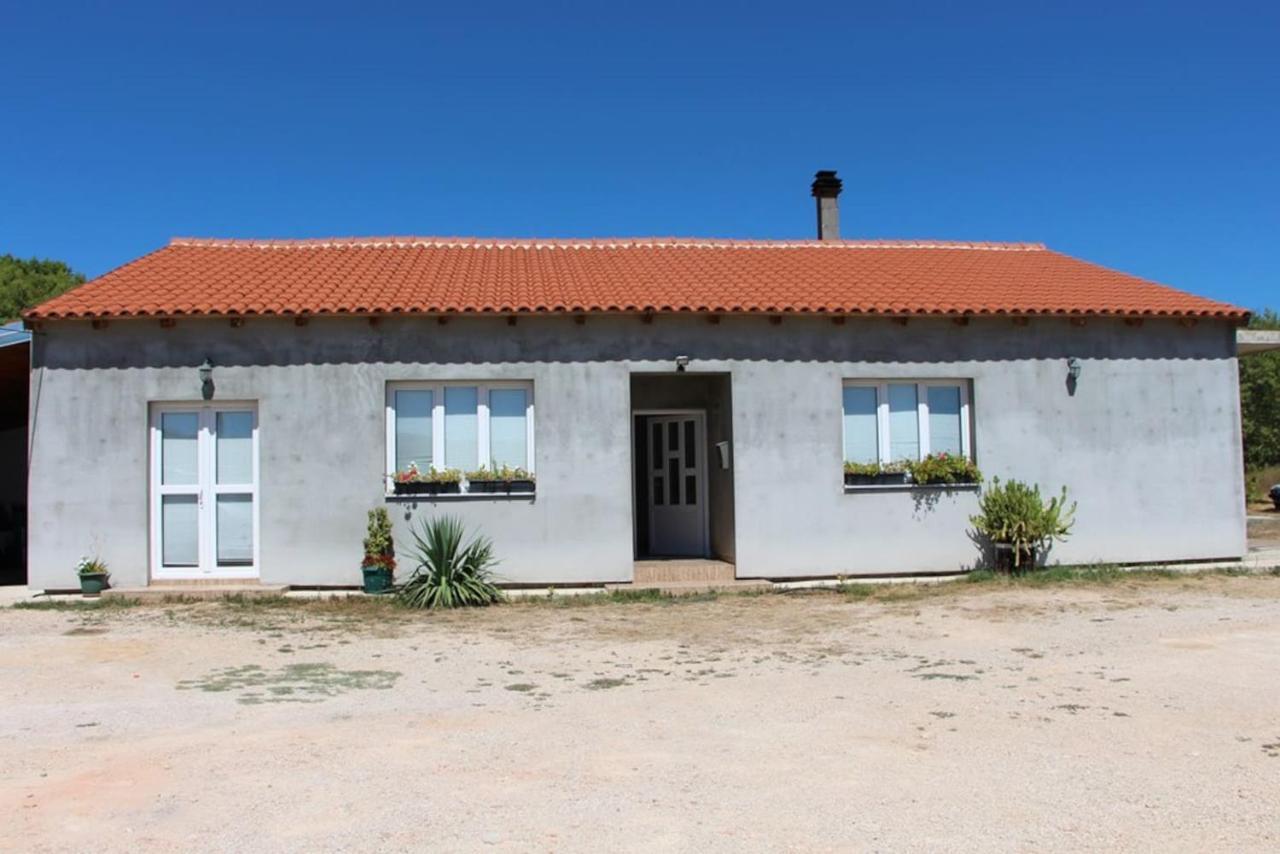 4 Bedroom Apartment In Tisno Exterior foto